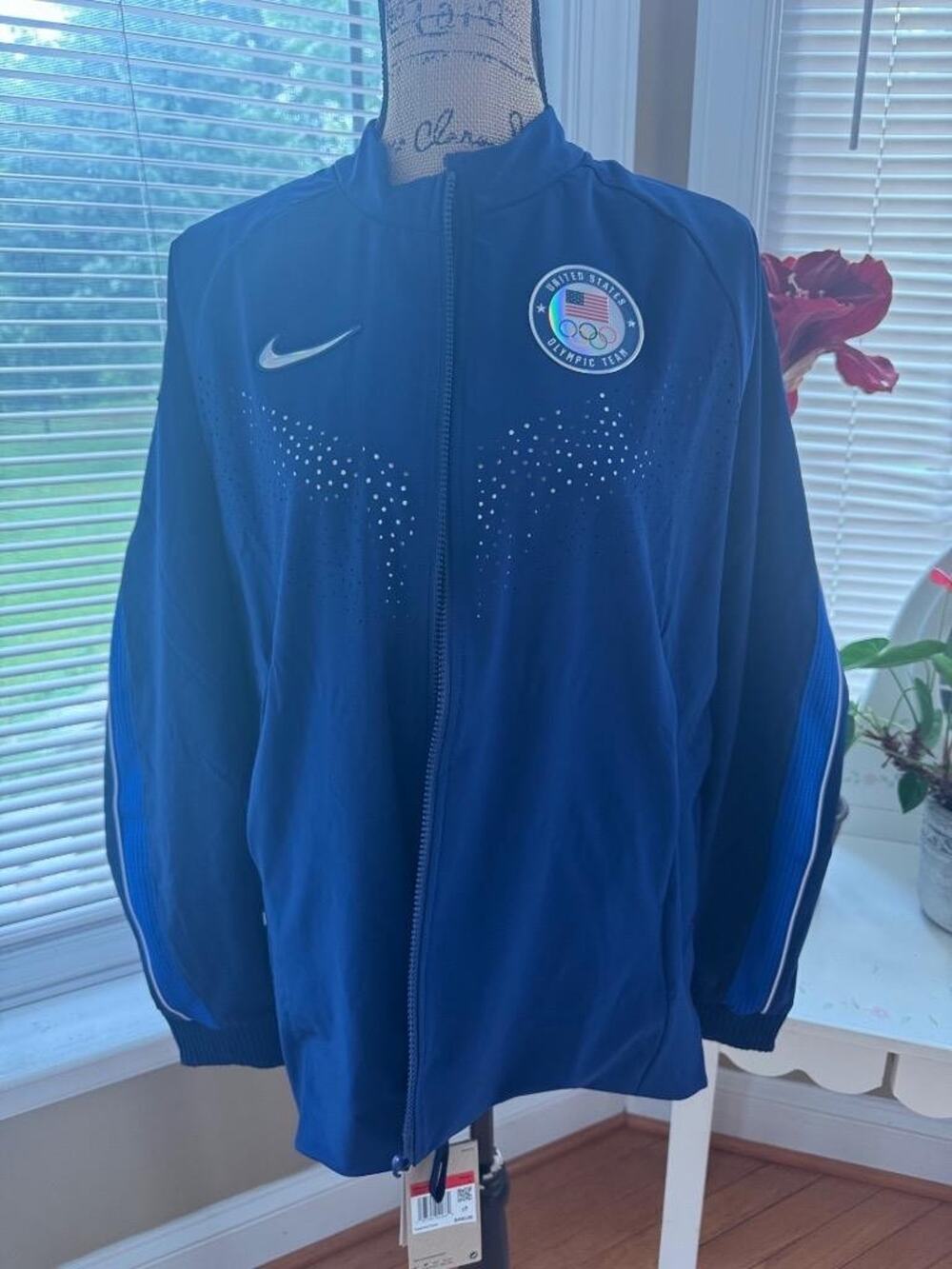 Nike Women's Paris 2024 Team Issued USA Olympic Jacket DZ3572-492 size L (co300